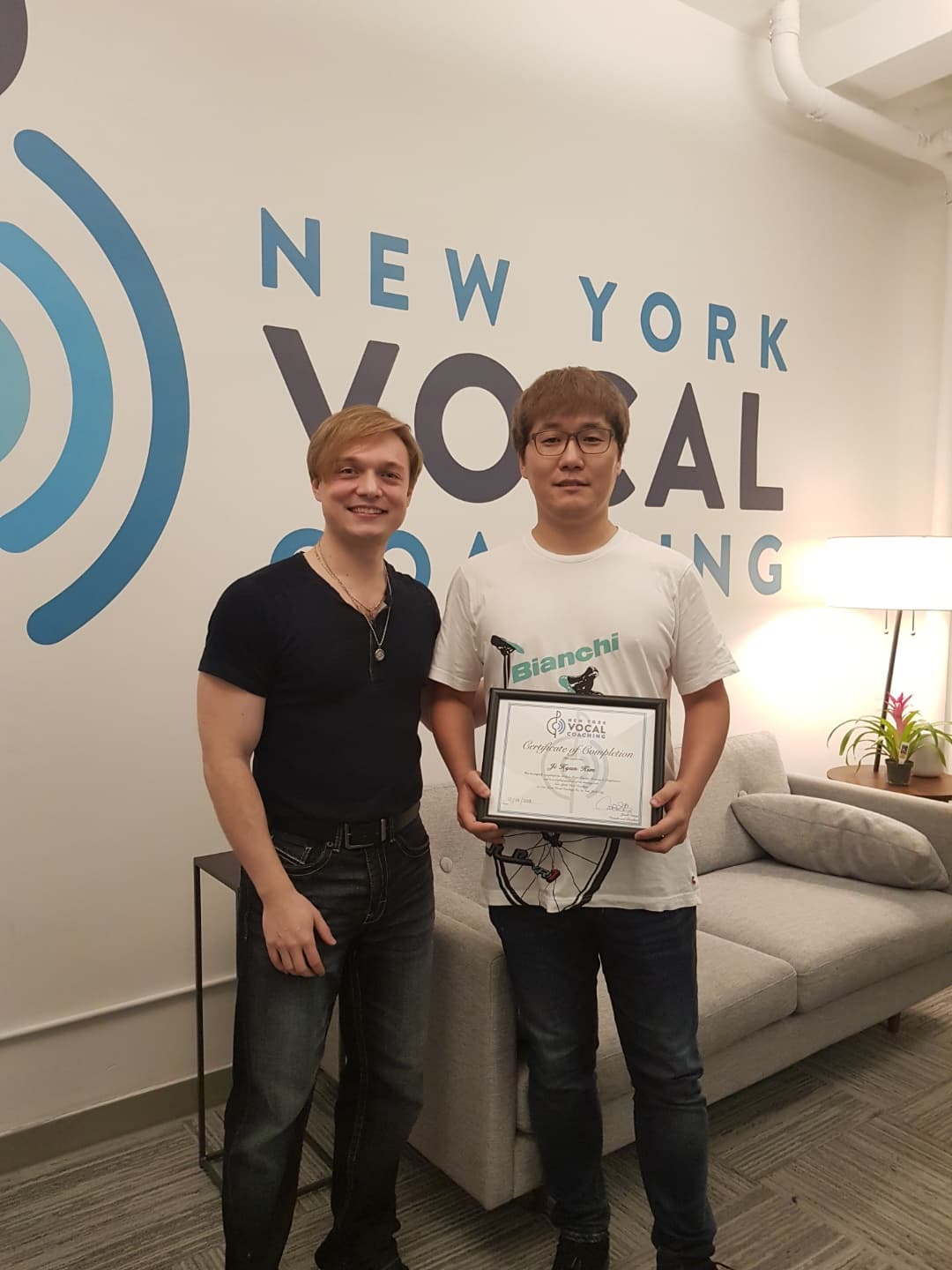 P2P 썸네일 이미지